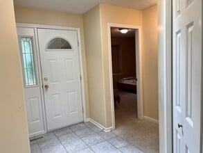 821 Shorewood Dr in Parksville, BC - Building Photo - Building Photo