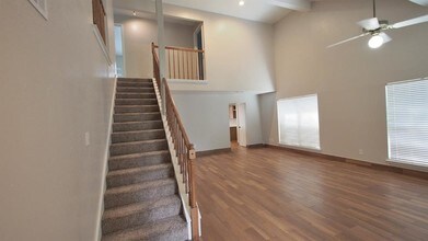 1203 Brook Grove Dr in Katy, TX - Building Photo - Building Photo