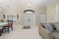 13520 Northumberland Cir in Wellington, FL - Foto de edificio - Building Photo