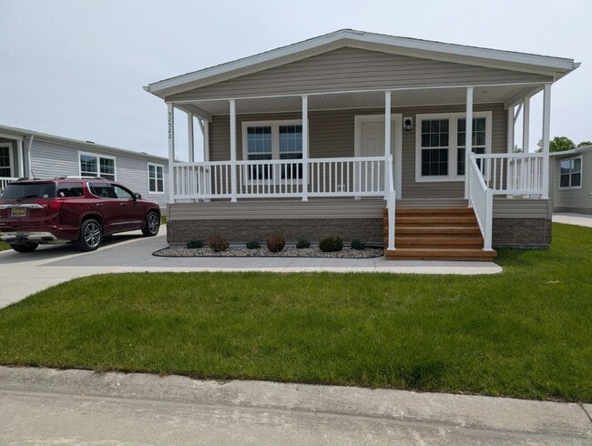 property at 52522 Willow Wood Ct