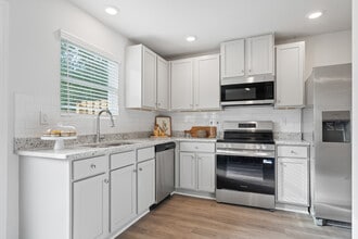 100 Lakeview Estates Dr in Eatonton, GA - Building Photo - Building Photo
