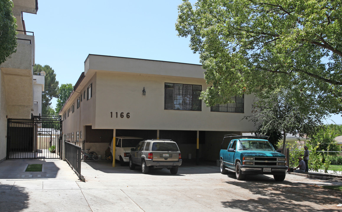 1166 Spazier Ave in Glendale, CA - Building Photo