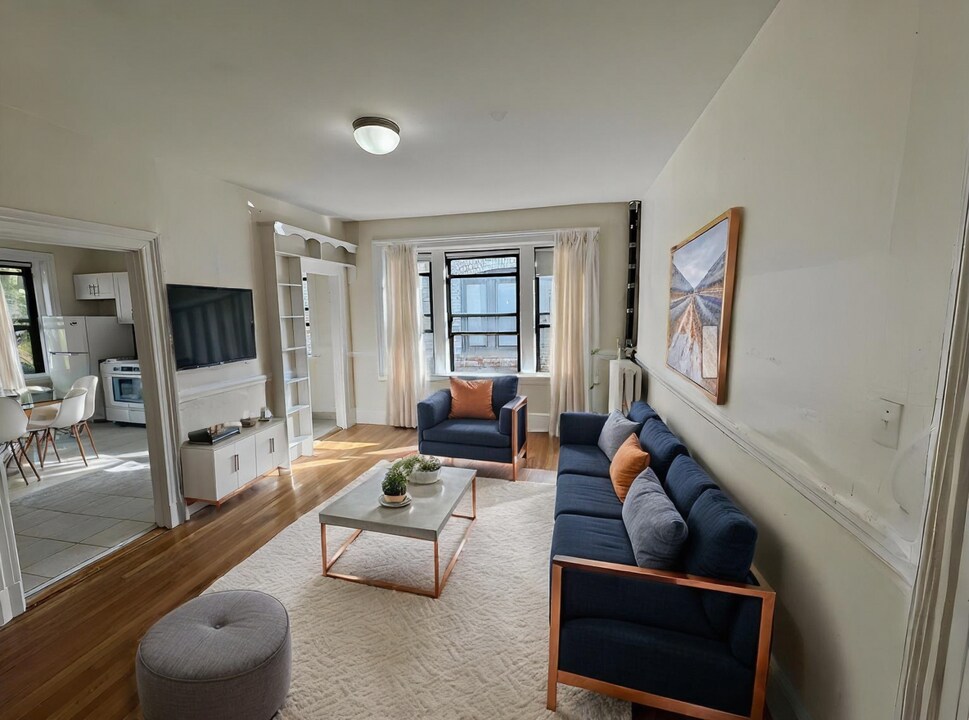 63 Brighton Ave, Unit 6 in Boston, MA - Building Photo