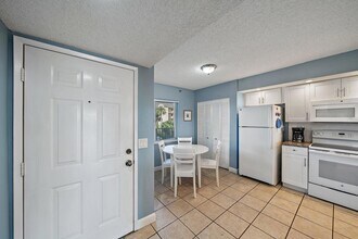 275 Palm Ave, Unit A302 in Jupiter, FL - Building Photo - Building Photo