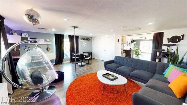 5817 Rae Dr in Las Vegas, NV - Building Photo - Building Photo