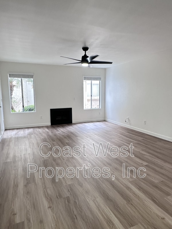 property at 3539 Roosevelt St