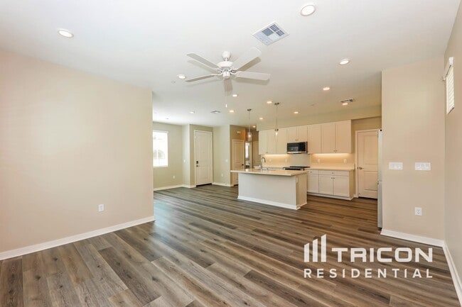 29382 Cumaru Ct in Winchester, CA - Building Photo - Building Photo