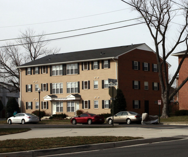 Colonies Arlington in Arlington, VA - Building Photo - Building Photo