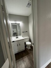 9255 W Sam Houston Pkwy S in Houston, TX - Building Photo - Building Photo