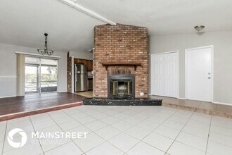 1381 Puritan St in Deltona, FL - Building Photo - Building Photo