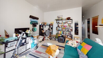 36 Mozart St, Unit 1 in Boston, MA - Building Photo - Building Photo