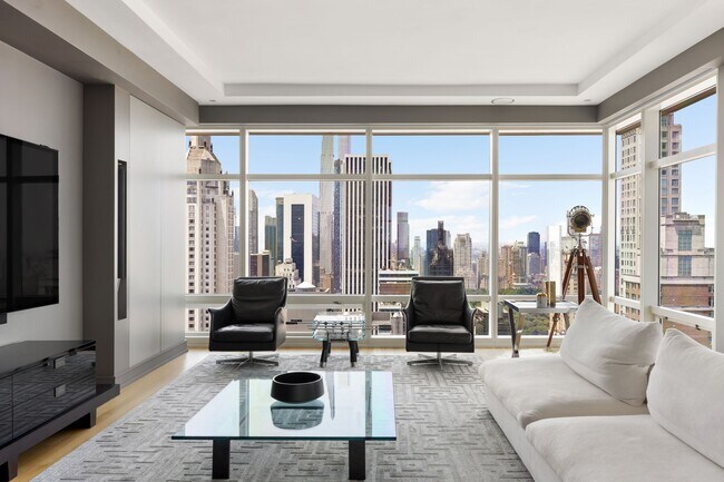 151 E 58th St in New York, NY - Building Photo - Building Photo