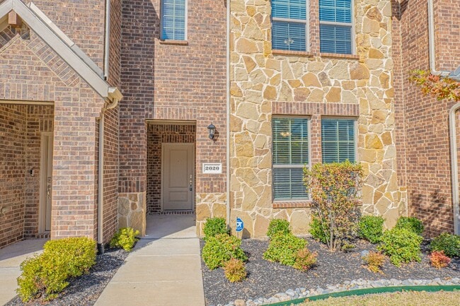 2020 Saddle Wy in Mesquite, TX - Building Photo - Building Photo