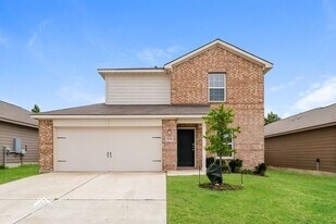 333 Sunnymeade Ln in Jarrell, TX - Building Photo