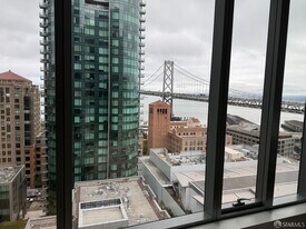 338 Main St in San Francisco, CA - Building Photo