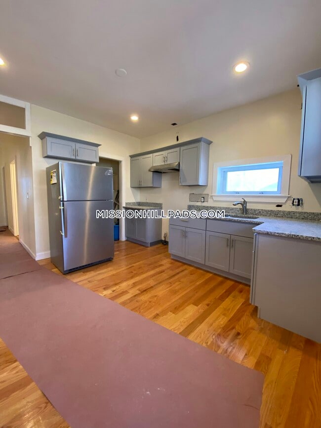 55 Lawn St, Unit 55 Lawn St