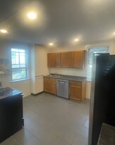49 Sharon St, Unit 1 in Waltham, MA - Building Photo
