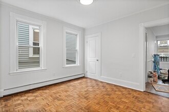 28A Story St, Unit 1 in Boston, MA - Foto de edificio - Building Photo