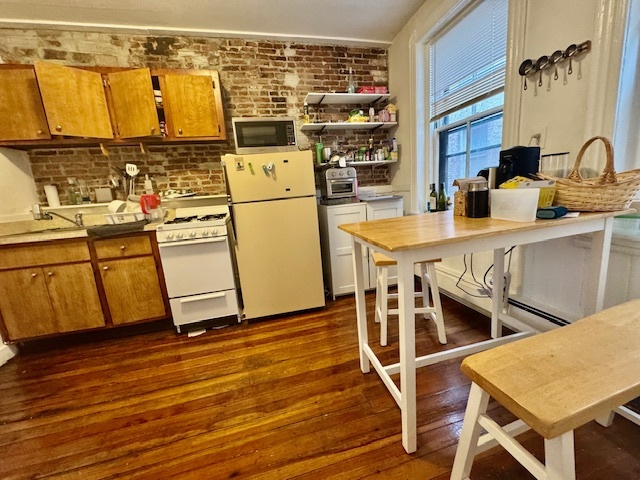 64A Phillips St, Unit 2 in Boston, MA - Building Photo - Building Photo