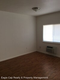 2205 Jakob Ave photo'