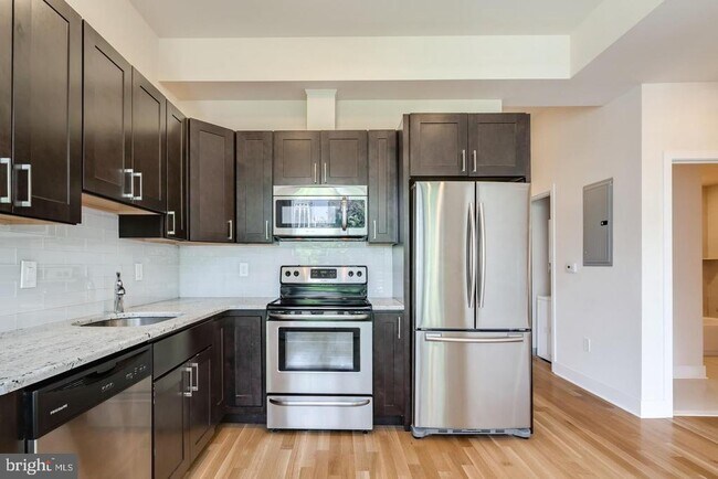 1430 South St in Philadelphia, PA - Building Photo - Building Photo