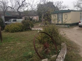 Violet Mobile Home Park in Corpus Christi, TX - Building Photo