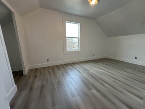 342 E Julian St, Unit 3bd1ba in San Jose, CA - Building Photo - Building Photo