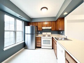 2302 Society Pl in Newtown, PA - Building Photo