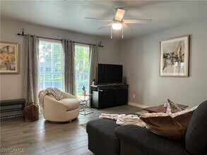 3372 Alouette Cir in Ft. Myers, FL - Foto de edificio - Building Photo