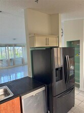 21270 NE 8th Ct in Miami, FL - Building Photo - Building Photo