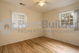 3306 Mackland Ave NE in Albuquerque, NM - Building Photo - Building Photo