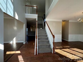 5650 Berry Ridge Dr in Harrisburg, NC - Building Photo - Building Photo