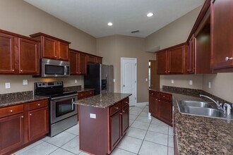 3890 Elevator Ct in Pace, FL - Building Photo - Building Photo