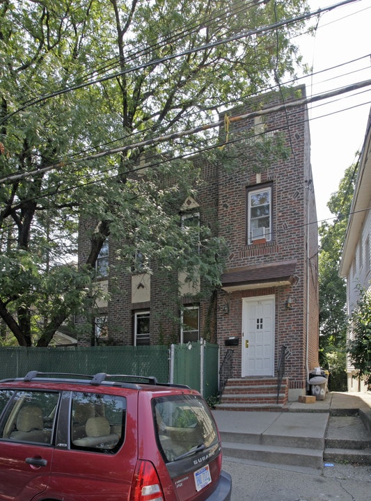 90 Oxford Pl in Staten Island, NY - Building Photo