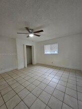 209 SW 9th St in Hallandale Beach, FL - Building Photo - Building Photo