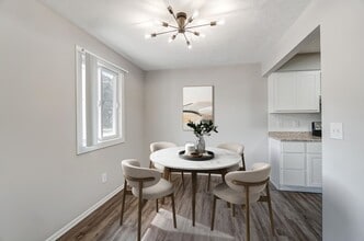 Northcrest Garden Apartments in Fort Wayne, IN - Foto de edificio - Building Photo