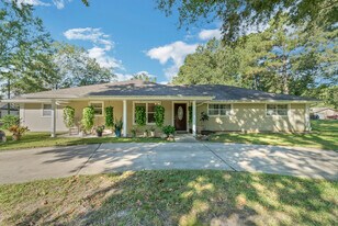 59267 N Pearl Dr in Slidell, LA - Building Photo