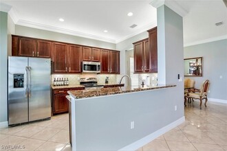 3745 Pleasant Springs Dr in Naples, FL - Building Photo - Building Photo