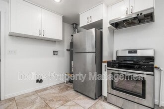 3911 S 3200 W in West Valley City, UT - Foto de edificio - Building Photo