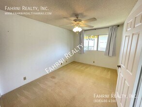 94-1049 Kaukahi Pl-Unit -#D11 in Waipahu, HI - Building Photo - Building Photo