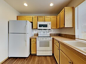 18710 17th Avenue Ct E in Spanaway, WA - Building Photo - Building Photo