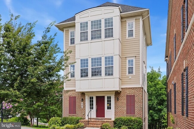 304 Parkview Ave in Gaithersburg, MD - Building Photo - Building Photo