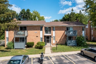 Mapleridge Apartments in Ann Arbor, MI - Building Photo - Building Photo