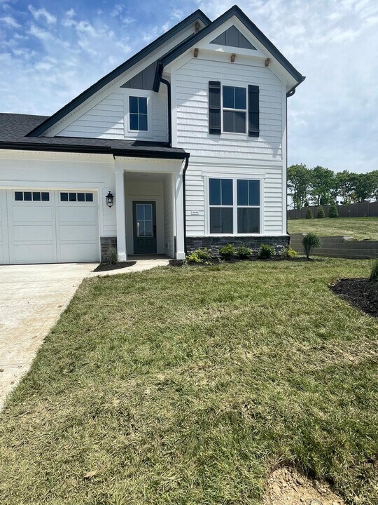 9648 Venice St in Union, KY - Building Photo