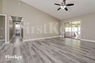 810 Aries Rd W in Jacksonville, FL - Building Photo - Building Photo