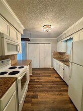 5 Dunholme Dr in Bella Vista, AR - Building Photo - Building Photo