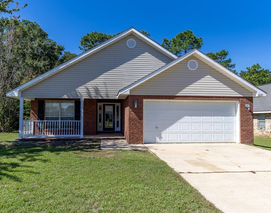 28347 Chateau Dr in Daphne, AL - Building Photo