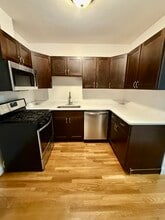 342 Meridian St, Unit 2 in Boston, MA - Building Photo - Building Photo