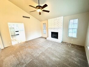 2265 Paul Ave in Clovis, CA - Building Photo - Building Photo