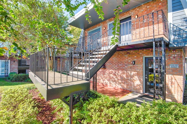 Villas at Emerald Park in Gretna, LA - Foto de edificio - Building Photo